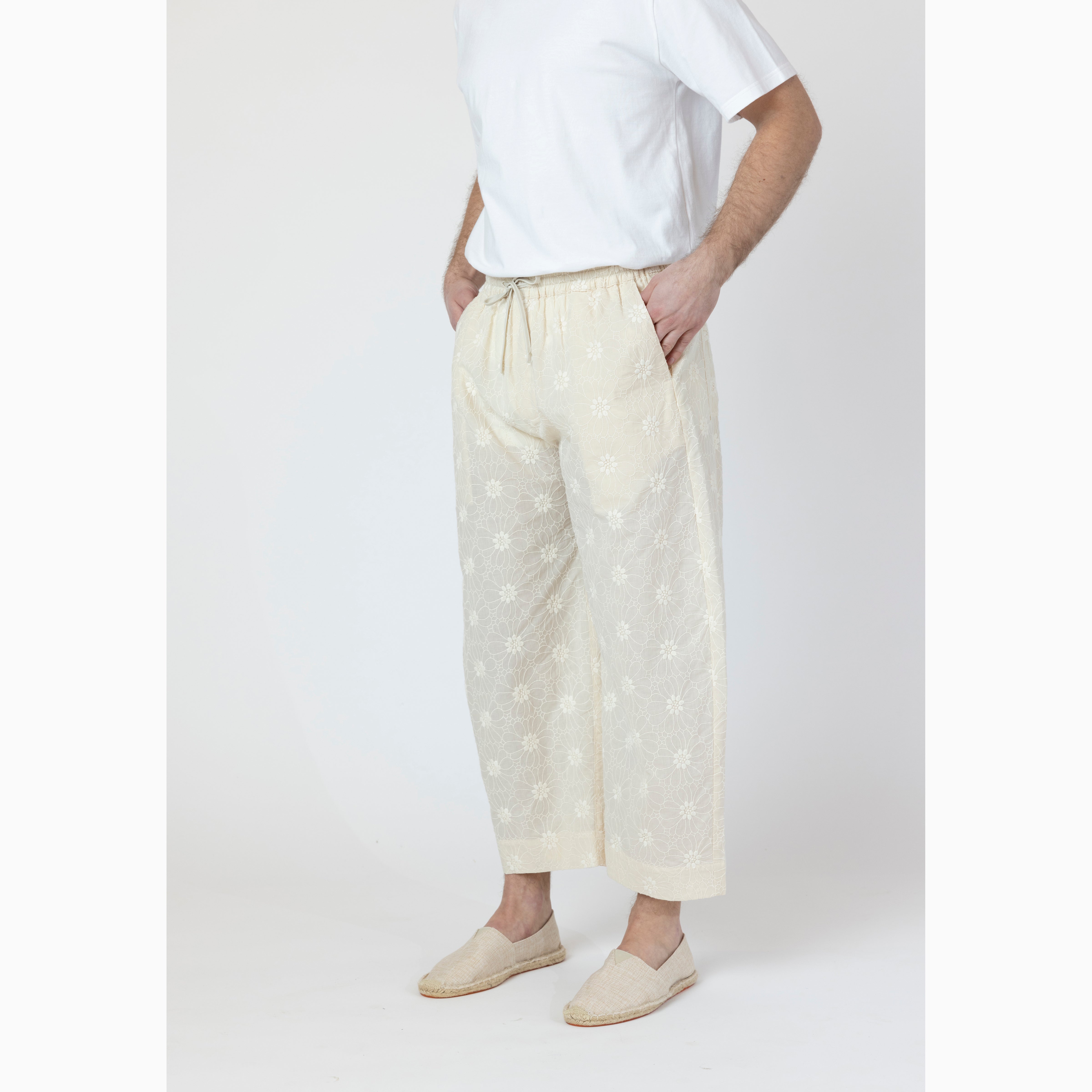 Grei Easy Pant Flower Deco Natural