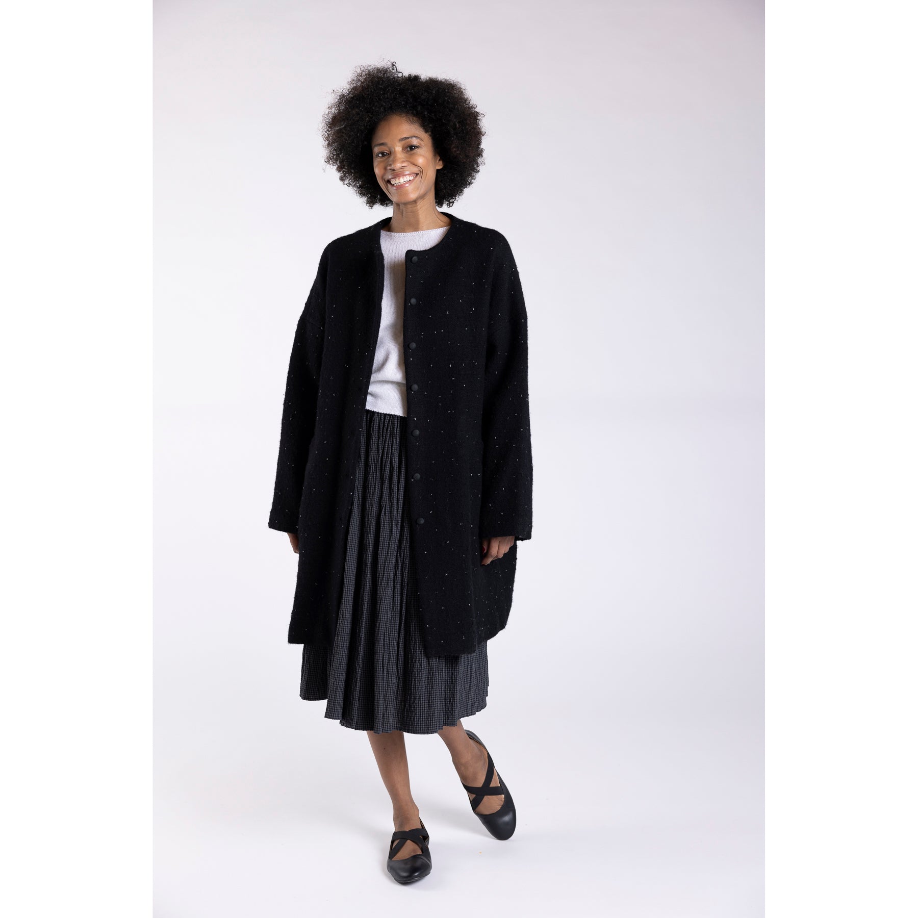 Apuntob Wool Tweed Drop Shoulder Collarless Coat Black