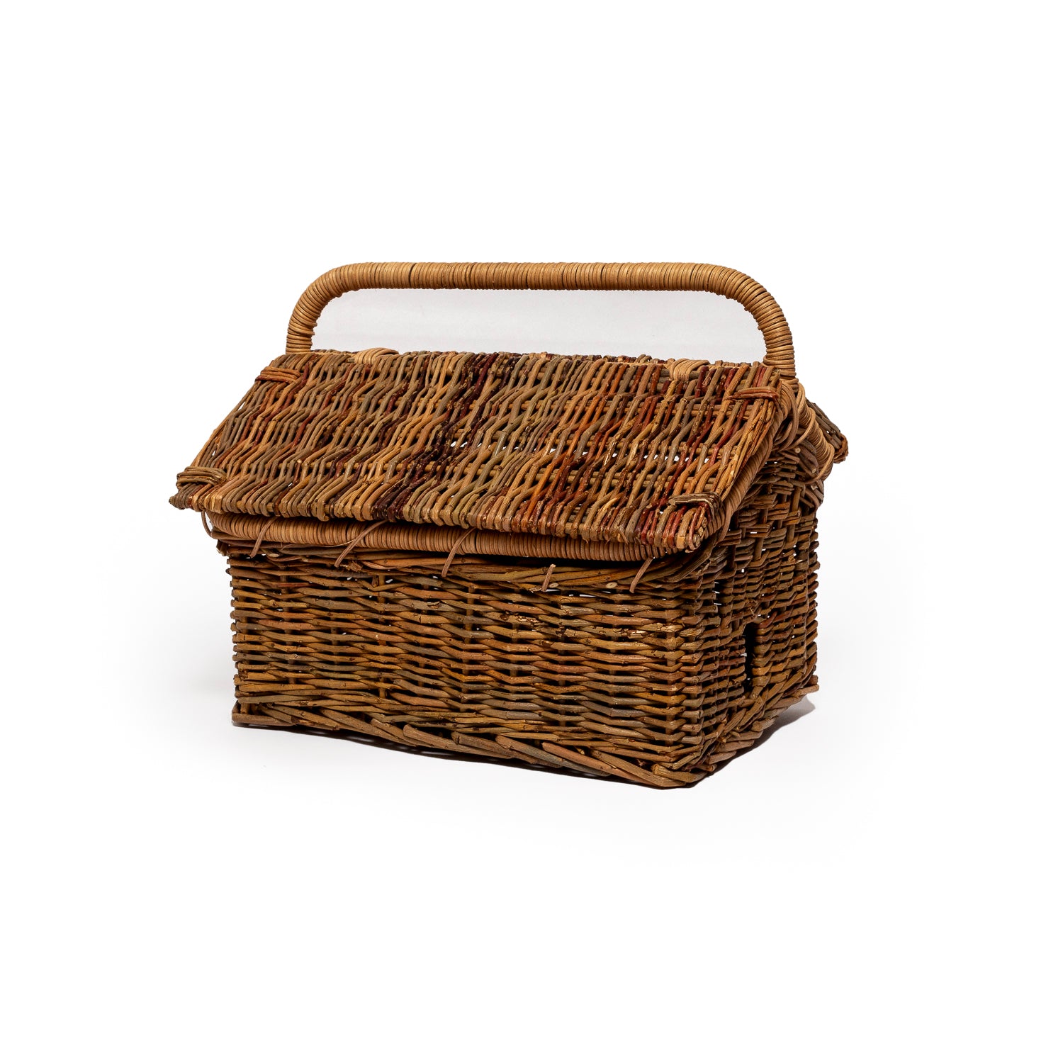Homestead Hideaway Wicker Basket