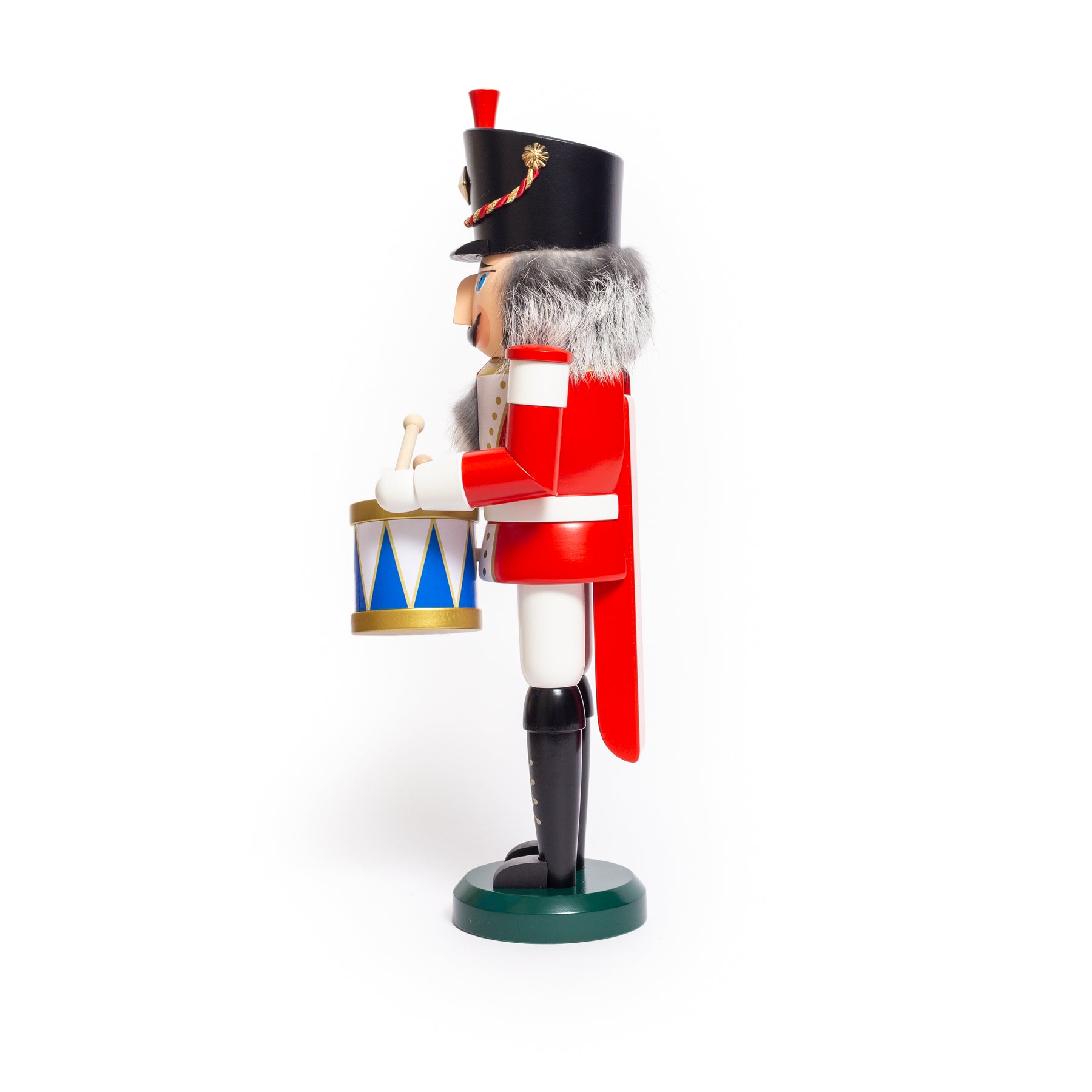 Nutcracker dummer profile