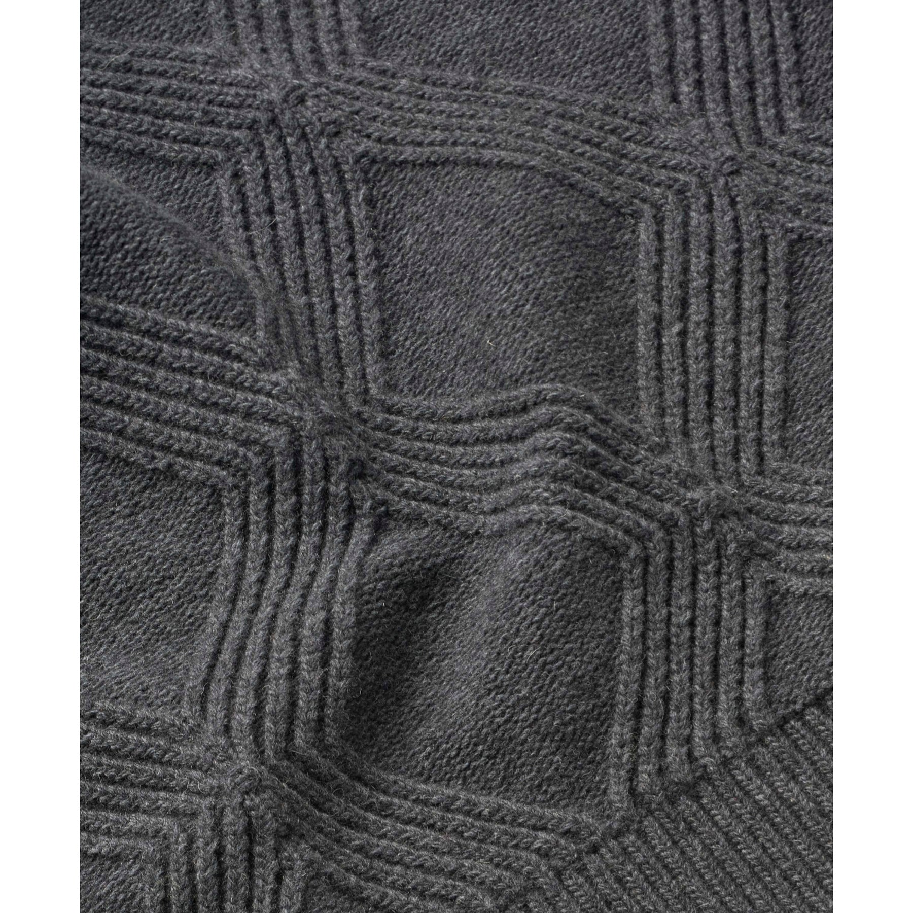 Line Cable Knit Sweater