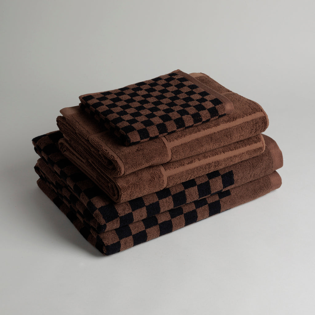 Stack of Baina Tabac towels